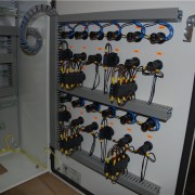 Шкаф управления электроприводными задвижками однофазный адресный ШУЗ-О-3 (ШУЗ-О-3)